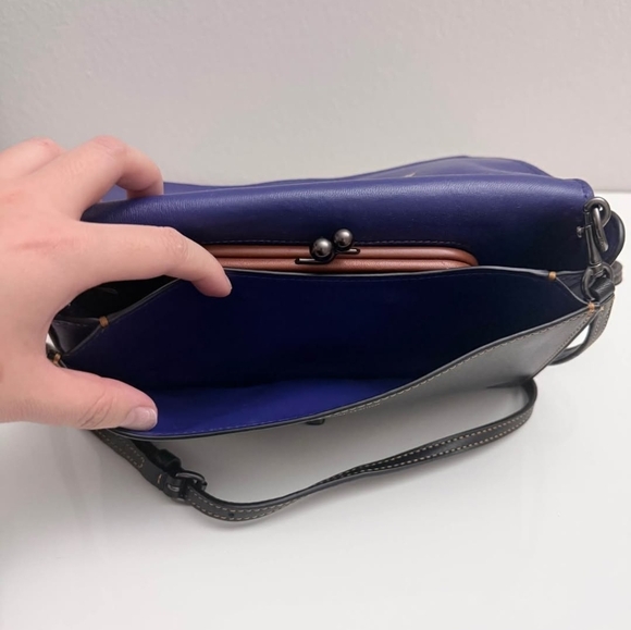 Coach/Disney Dinky crossbody bag from the "A Dark Fairy Tale" - Picture 5 of 10